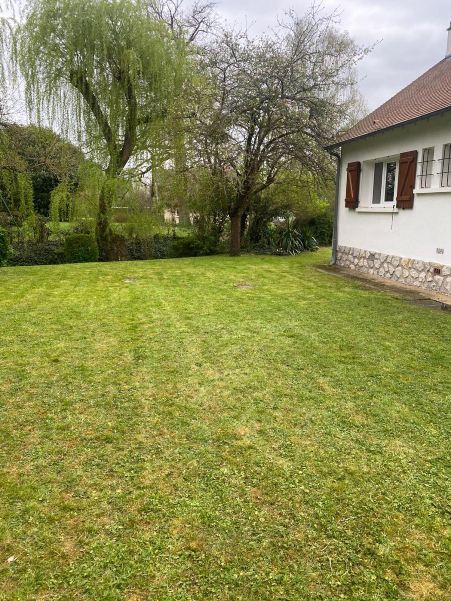 Maison Au Calme Avec Riviere A Cote De Chartres Saint-Prest Номер фото